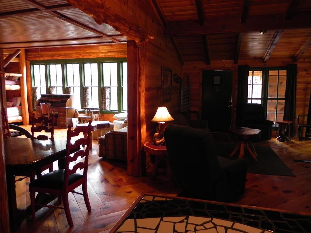 Apache Village Cabins Ruidoso Ruang foto