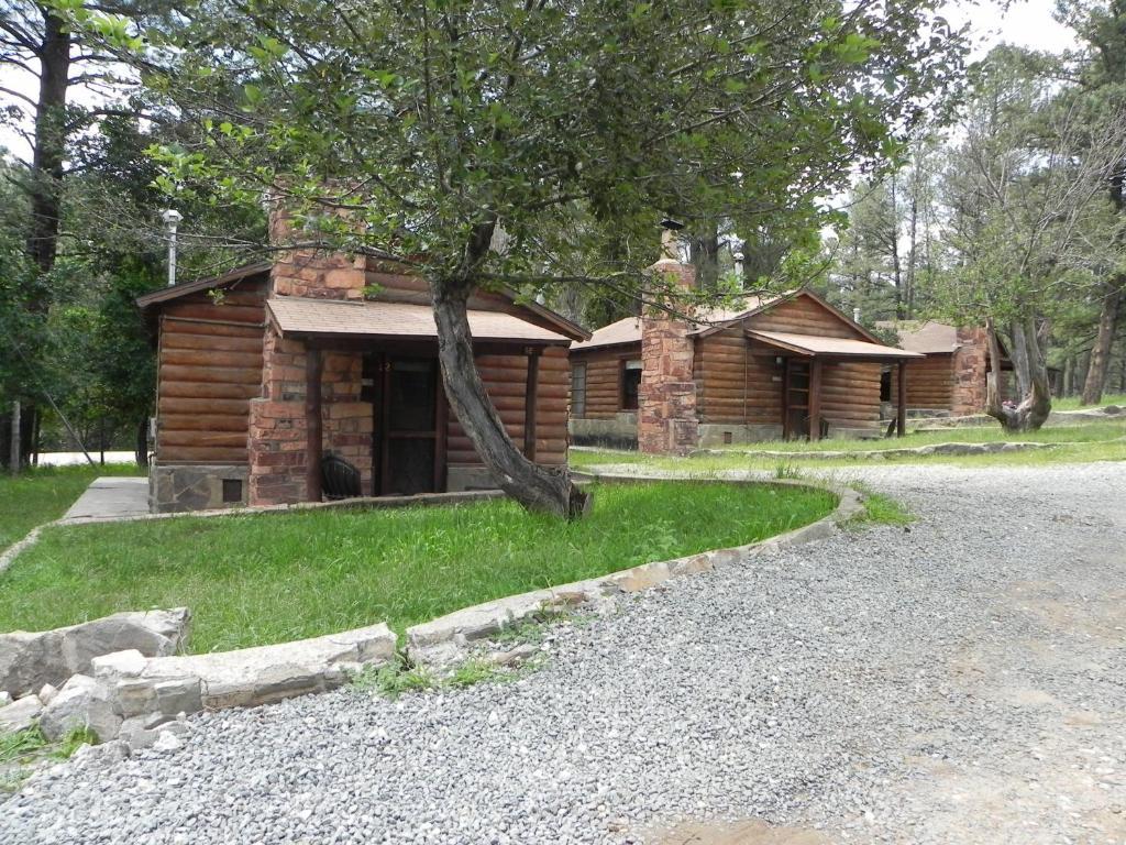 Apache Village Cabins Ruidoso Bagian luar foto